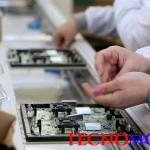 Linha de montagem de placas eletrônicas