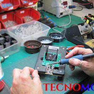 Serviço de montagem de placas eletrônicas